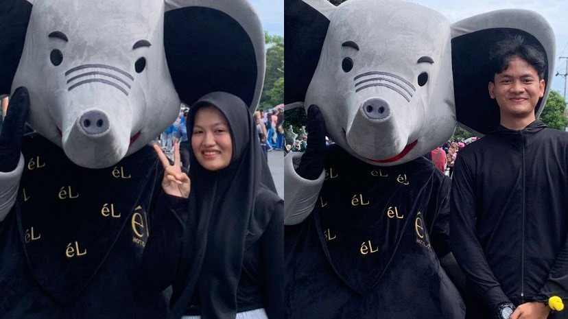 Foto (코끼리와 함께 사진을 찍다) “Foto bersama dengan gajah.” 🐘📸